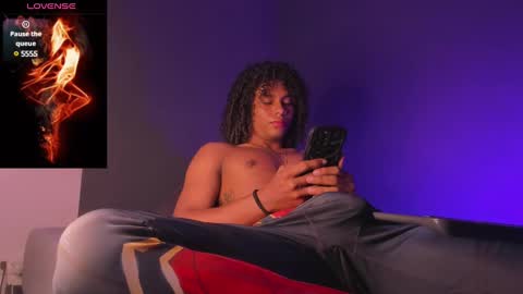 Snapshot of lucas_eevans07 chatting on February 2025 07:35:02 PM online show from February 2025 07:35:02 PM