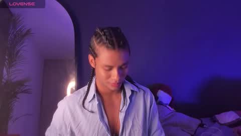 Snapshot of lucas_eevans07 chatting on October 2025 09:53:01 AM online show from October 2025 09:53:01 AM