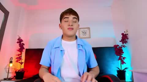 Lucas lovee online show from April 2026 01:26:01 PM