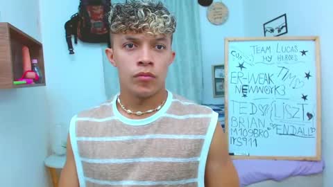 Lucas Luxx online show from October 2025 01:57:01 AM