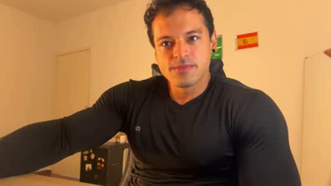 Snapshot of lucasfit24 chatting on June 2026 03:07:01 PM lucasfit24 online show from June 2026 03:07:01 PM
