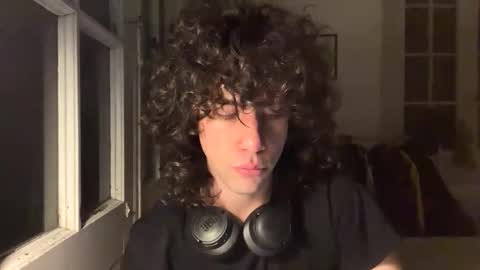 lucca online show from November 2025 02:11:01 AM