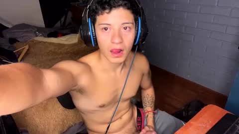 Snapshot of luchosaando chatting on February 2025 03:53:01 AM Felipe online show from February 2025 03:53:01 AM