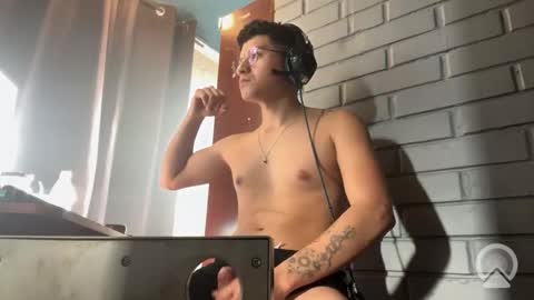 Snapshot of luchosaando chatting on September 2025 12:17:02 PM Felipe online show from September 2025 12:17:02 PM