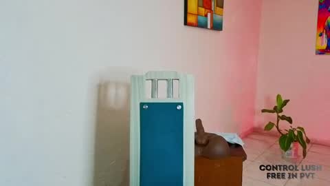 Luciana Ramirez  Sofia Collins online show from April 2026 02:35:01 AM