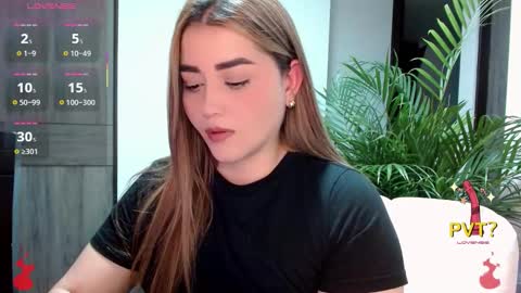 Snapshot of lucia_star_ chatting on October 2025 11:05:01 PM lucia star online show from October 2025 11:05:01 PM