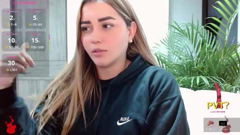 Snapshot of lucia_star_ chatting on October 2025 02:34:01 AM lucia star online show from October 2025 02:34:01 AM