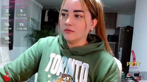 Snapshot of lucia_star_ chatting on November 2025 01:15:01 AM lucia star online show from November 2025 01:15:01 AM