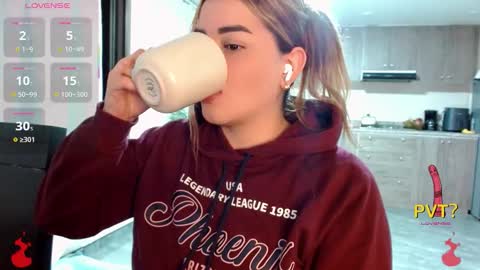 Snapshot of lucia_star_ chatting on November 2025 01:55:01 AM lucia star online show from November 2025 01:55:01 AM