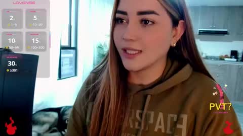 Snapshot of lucia_star_ chatting on November 2025 10:31:02 PM lucia star online show from November 2025 10:31:02 PM