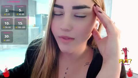 Snapshot of lucia_star_ chatting on November 2025 02:14:01 AM lucia star online show from November 2025 02:14:01 AM