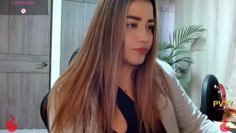 lucia star  online show from February 2026 12:20:01 PM