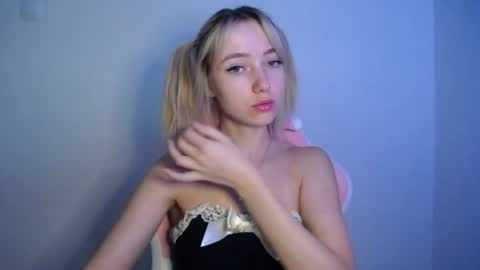 Snapshot of luciacam20 chatting on July 2026 12:29:01 PM Lucy online show from July 2026 12:29:01 PM