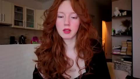 Snapshot of luciacoy chatting on June 2026 06:23:01 PM Lucia online show from June 2026 06:23:01 PM