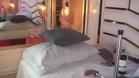 Snapshot of luciana_agudelo chatting on June 2026 07:29:01 PM luciana_agudelo online show from June 2026 07:29:01 PM