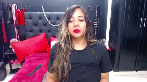 Snapshot of luciana_di chatting on April 2026 07:45:01 AM Luciana Di online show from April 2026 07:45:01 AM
