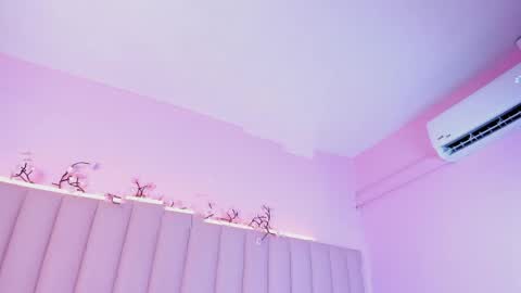 lucianablake online show from April 2026 04:04:01 AM