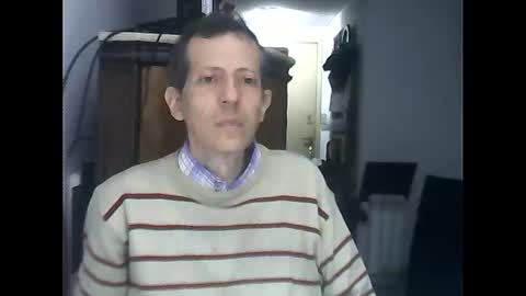 Snapshot of lucianoaxel chatting on April 2026 01:47:01 AM Luciano online show from April 2026 01:47:01 AM