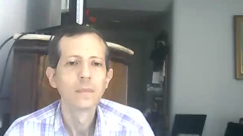Snapshot of lucianoaxel chatting on April 2026 05:56:01 PM Luciano online show from April 2026 05:56:01 PM