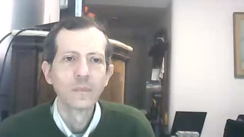 Snapshot of lucianoaxel chatting on April 2026 03:04:02 AM Luciano online show from April 2026 03:04:02 AM