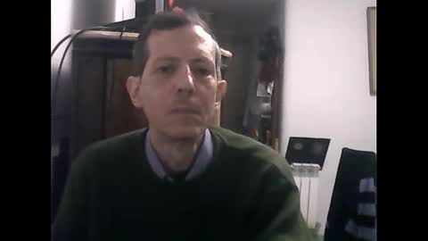 Snapshot of lucianoaxel chatting on May 2026 09:46:02 PM Luciano online show from May 2026 09:46:02 PM
