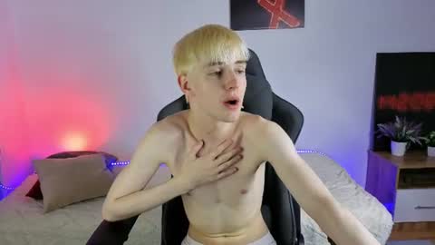 Angelok online show from June 2026 10:35:01 AM
