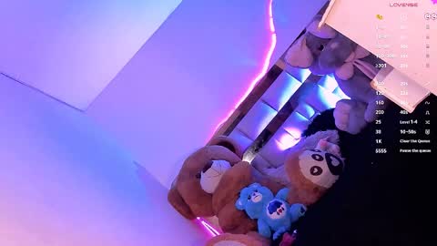 Luci online show from February 2025 06:26:02 AM