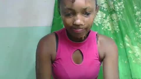 lucie196645 online show from April 2026 01:35:02 PM