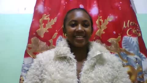lucie196645 online show from June 2026 06:23:01 AM