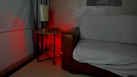 Leo online show from February 2025 11:19:02 AM