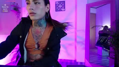 luciiana online show from December 2024 07:20:01 AM