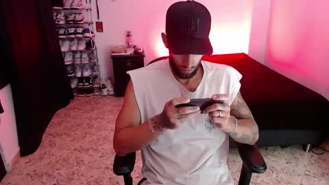 luciifer_hills online show from December 2024 11:30:02 AM