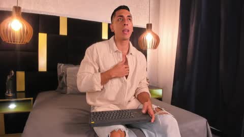 Lucio online show from March 2026 12:05:02 PM