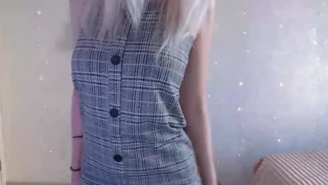 Arina online show from March 2026 12:22:01 PM