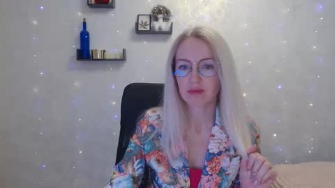 Snapshot of luckcristal chatting on March 2026 02:42:02 PM Arina online show from March 2026 02:42:02 PM