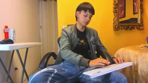Snapshot of luckk_ chatting on June 2026 04:56:01 AM luckk_ online show from June 2026 04:56:01 AM