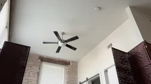 lucky_bme online show from April 2026 03:59:01 PM