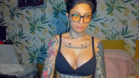 Snapshot of lucky_denizz chatting on February 2026 08:18:01 PM lucky_denizz online show from February 2026 08:18:01 PM