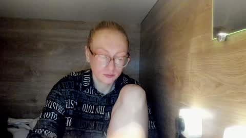 Snapshot of lucky_licky20 chatting on January 2025 03:07:01 AM lucky_licky20 online show from January 2025 03:07:01 AM