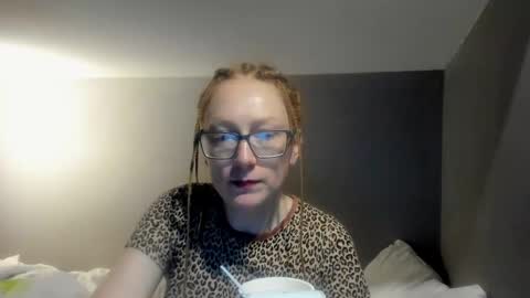 lucky_licky20 online show from March 2026 04:26:01 AM