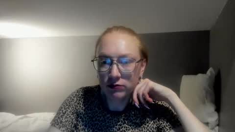 lucky_licky20 online show from March 2026 04:16:01 AM