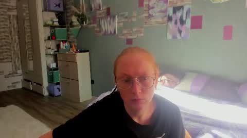 lucky_licky20 online show from June 2026 01:48:01 AM