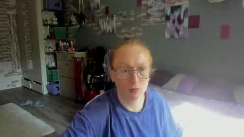 lucky_licky20 online show from June 2026 02:44:01 AM