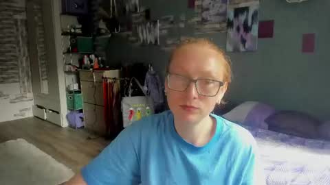 lucky_licky20 online show from June 2026 01:43:02 AM