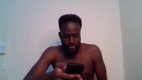 Snapshot of luckycharly chatting on May 2026 10:37:01 PM MASTER DOM online show from May 2026 10:37:01 PM