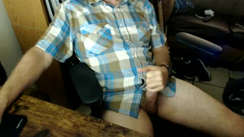 luckycharms9595 online show from June 2026 02:04:02 PM