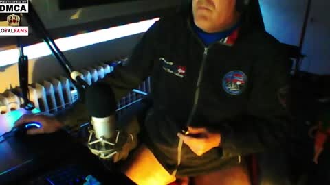        call me  Stefan online show from February 2025 01:12:02 AM