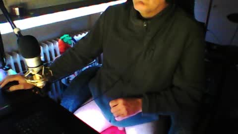        call me  Stefan online show from February 2026 06:48:01 PM