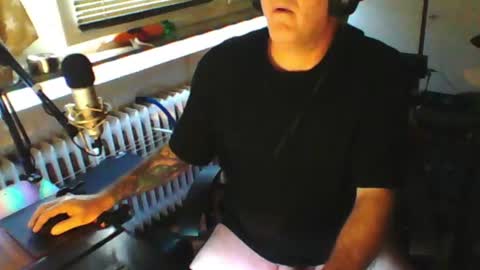        call me  Stefan online show from July 2026 07:05:02 PM
