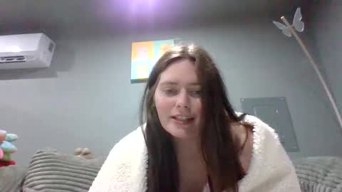 Snapshot of luckygirl96 chatting on September 2025 01:53:02 AM luckygirl96 online show from September 2025 01:53:02 AM